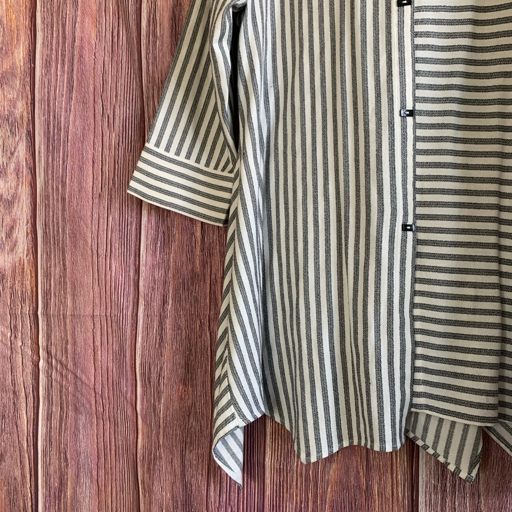 Soft Surroundings Blouse - image 4